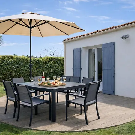 Maison 3 Avec Jardin Et Un Independant 8 Pers Hébergement de vacances Les Sables-dʼOlonne